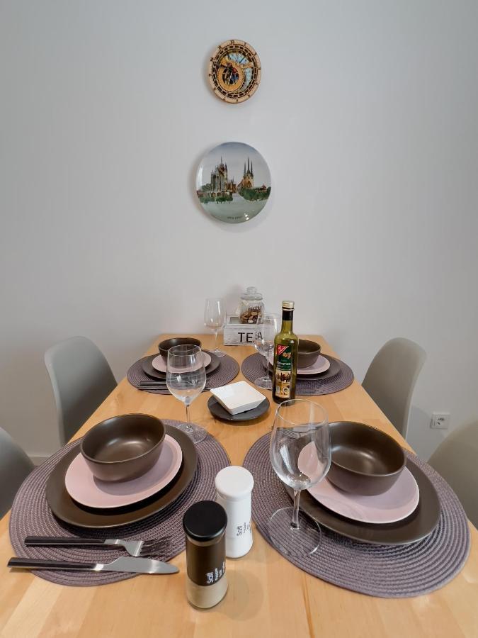 Schoene Helle & Gemuetliche Wohnung In Altstadtnaehe Erfurt Zimmer foto