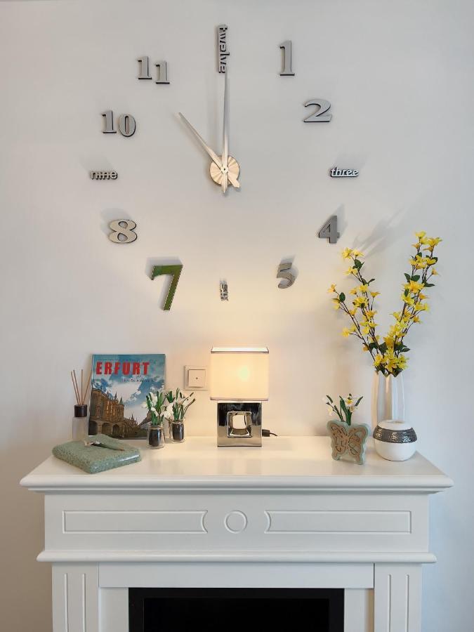 Schoene Helle & Gemuetliche Wohnung In Altstadtnaehe Erfurt Zimmer foto